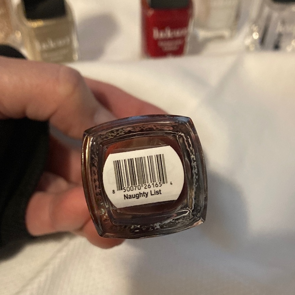Nail Polish Collection - Red, Gold, Silver, Brown, Cream - Picture 7 of 13